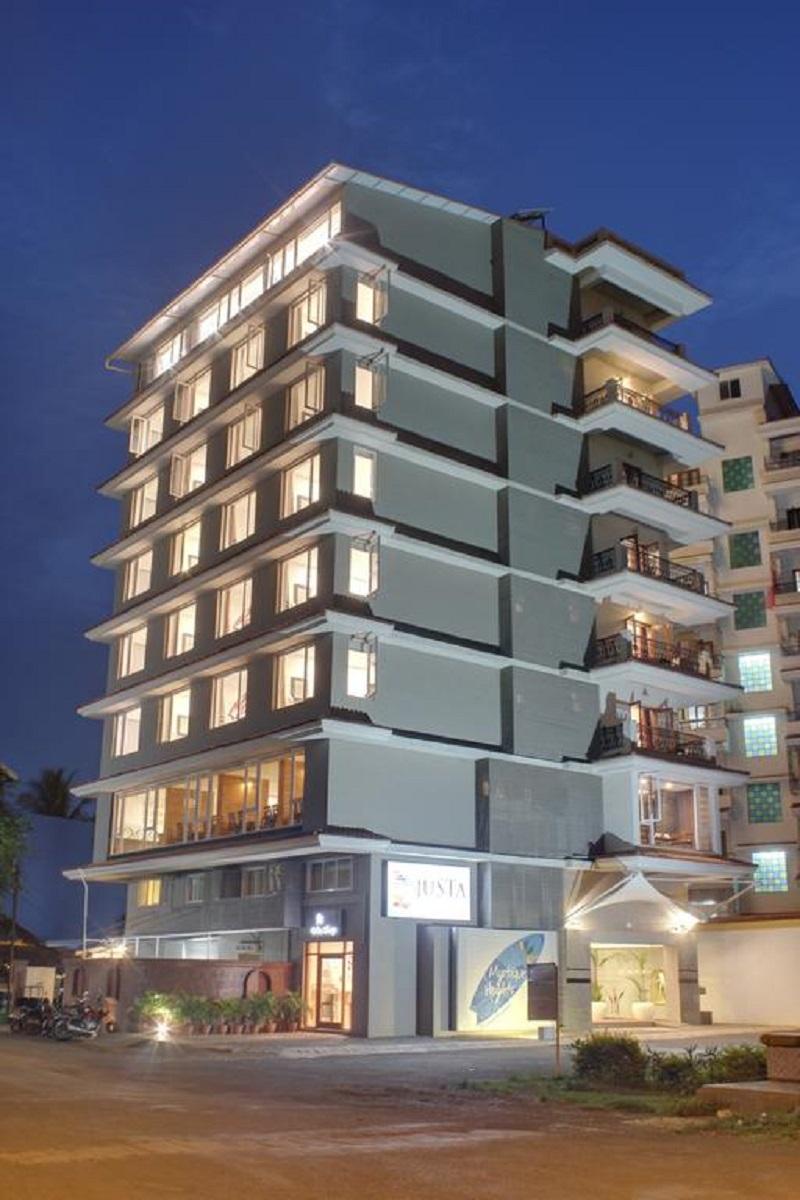 Hotel The Fern Residency, Miramar à Panaji Extérieur photo