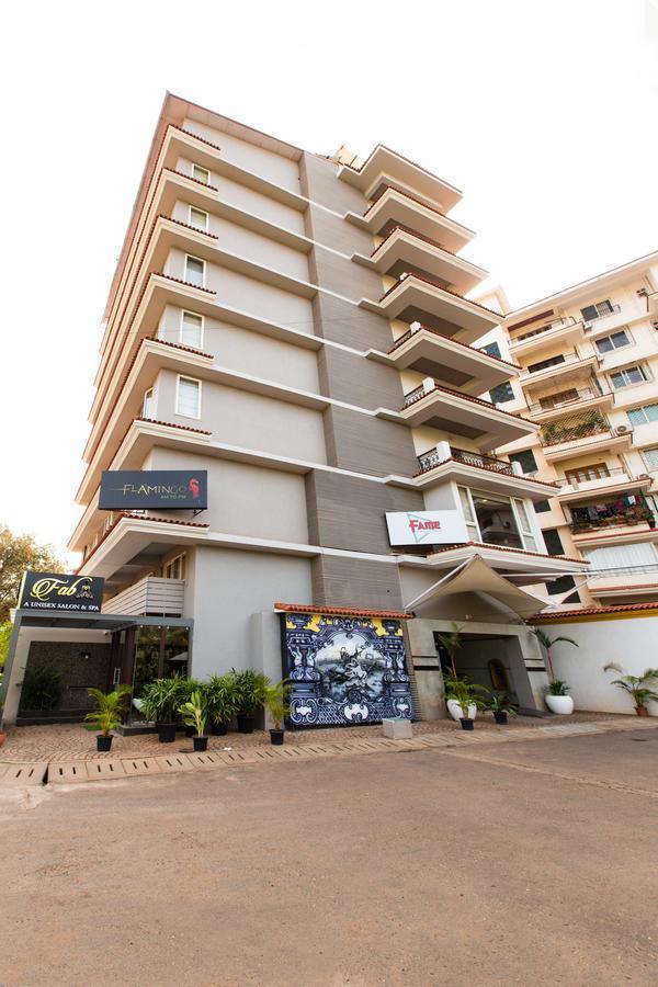 Hotel The Fern Residency, Miramar à Panaji Extérieur photo