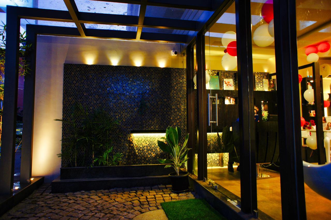 Hotel The Fern Residency, Miramar à Panaji Extérieur photo